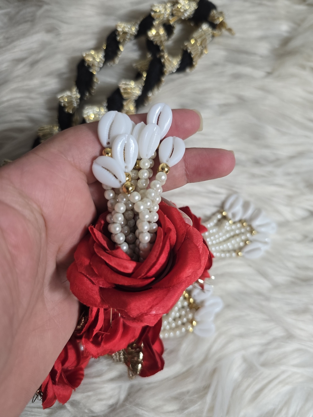 Beautiful Heavy Desi Paranda With Rose Detail - Picture 8 of 8
